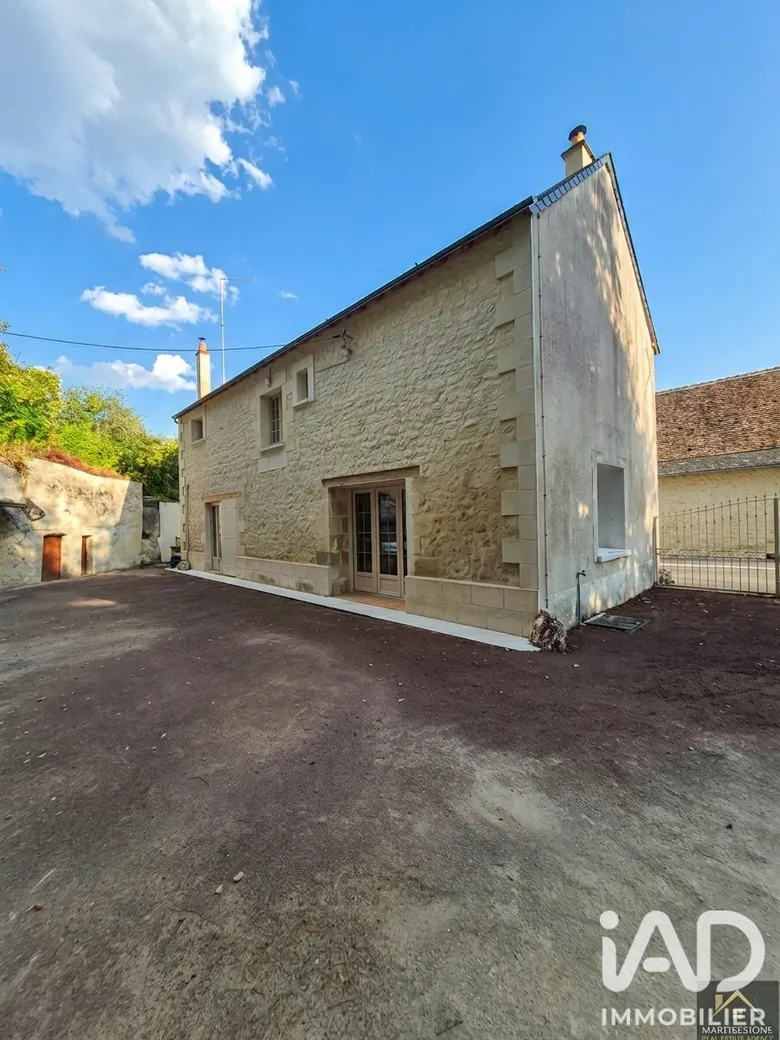 Maison 4 pièces 108 m² · à Cinais · 108 m² · 180 000 €
