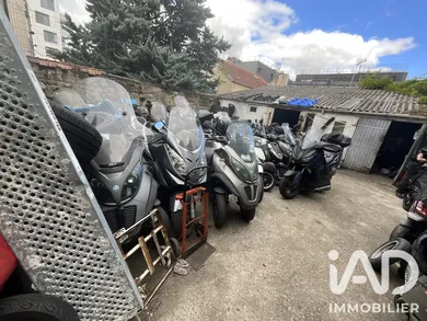 Garage, Station-service à Courbevoie (92400)