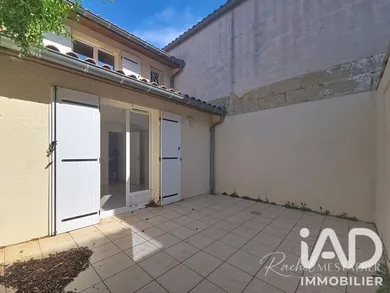 Townhouse in Libourne (33500)