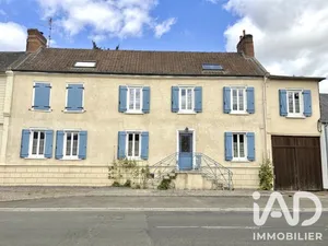 Village house in Molliens-Dreuil (80540)