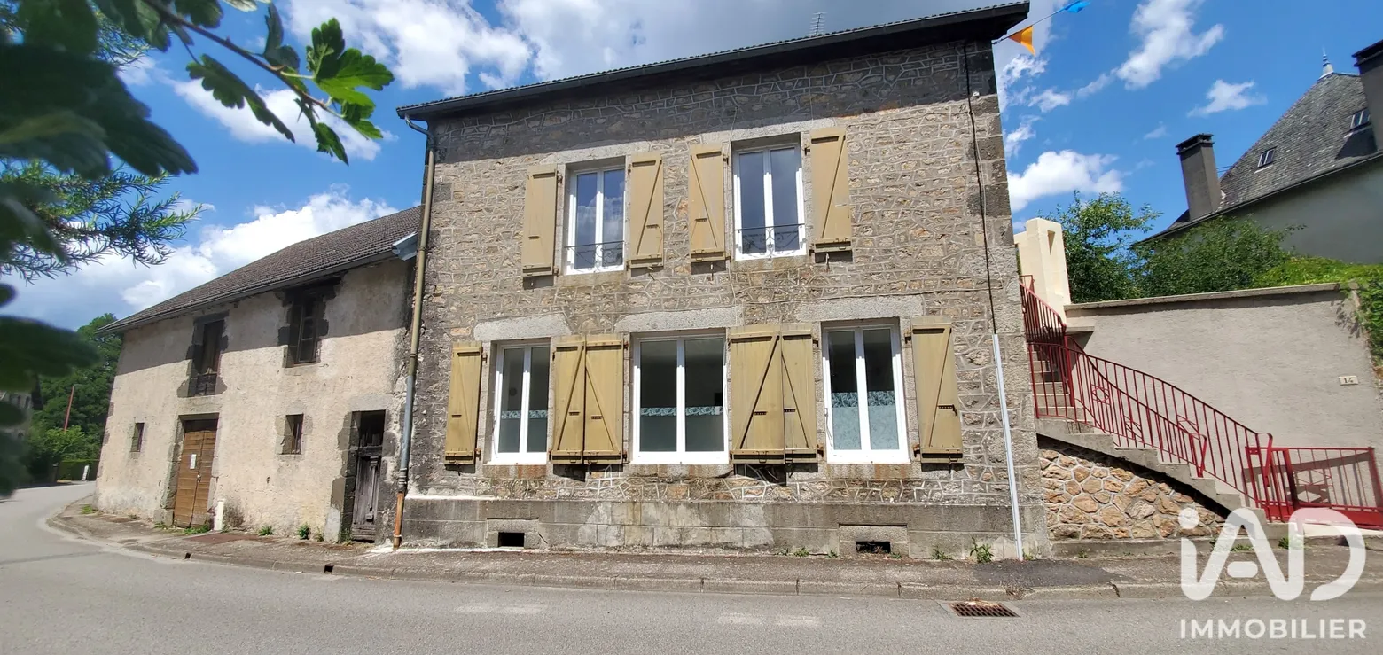 Vente maison à Neuvic (19160) : atelier 3 pièces 307 m² - 2109480 — 2