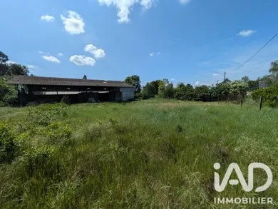 Grange à Savigny-en-Véron (37420)