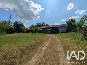 Barn in Savigny-en-Véron (37420)
