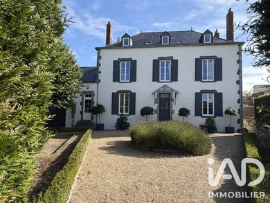 Maison de ville à Moncoutant (79320)