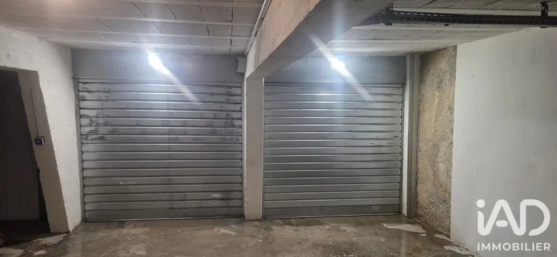 Parking 33 m² · à Mandelieu-la-Napoule · 32,8 m² · 59 000 €
