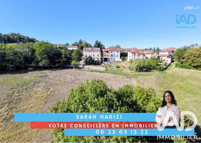 Maison 7 pièces 147 m² · à Saint-Genest-Lerpt · 147,4 m² · 215 000 €