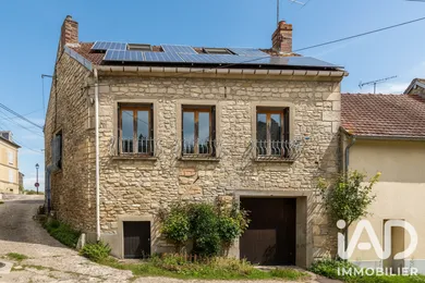Maison de ville à Magny-en-Vexin (95420)