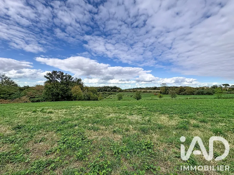 Terrain à Lescuns (31220) · 66 000 €