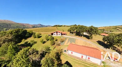 Maison traditionnelle à Louhossoa (64250)