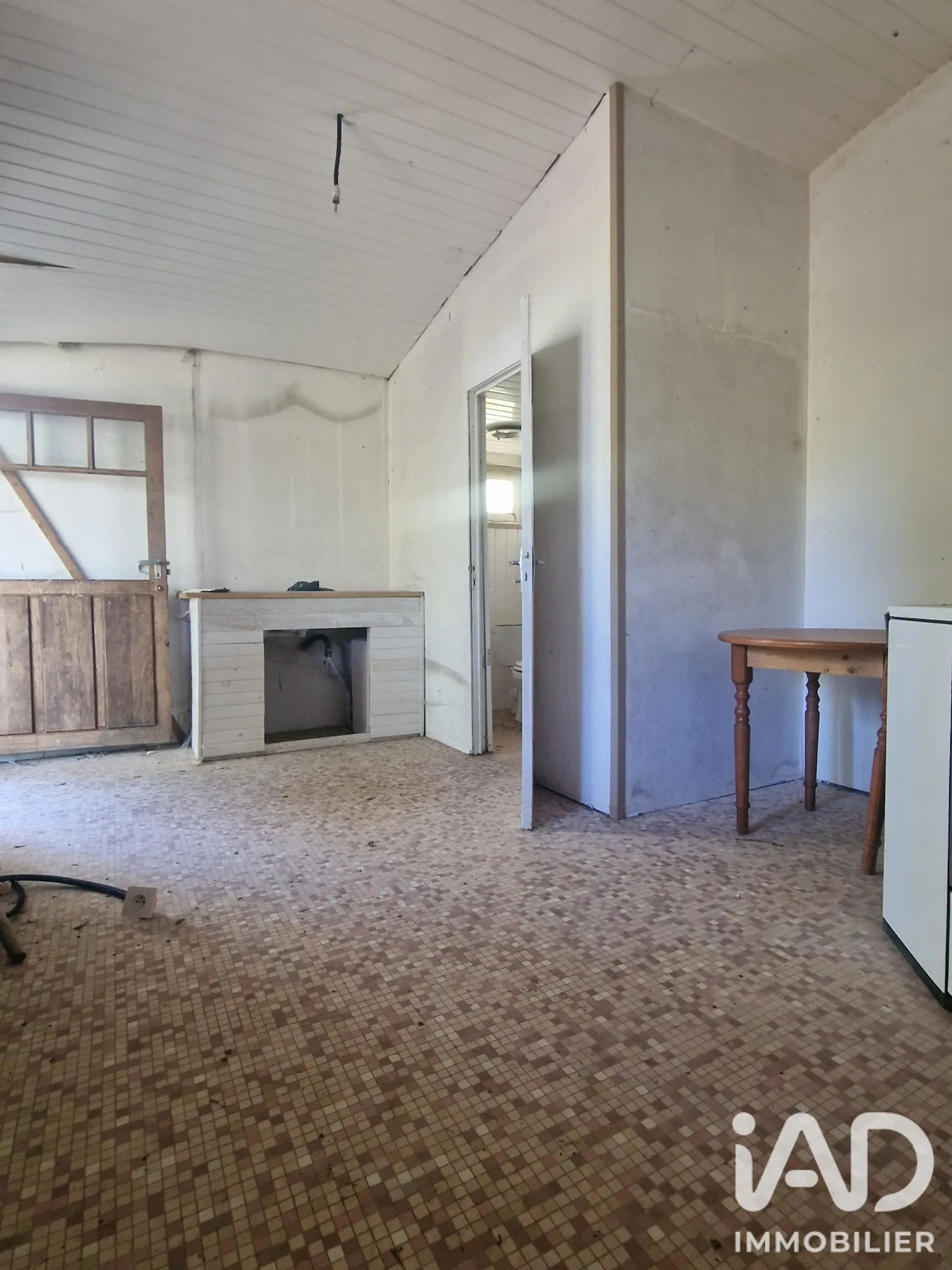 Vente maison à Montreuil Bellay (49260) : maison de campagne 1 pièce 26 m² - 2110035 — 3