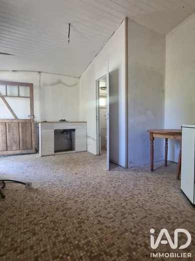 Vente maison à Montreuil Bellay (49260) : maison de campagne 1 pièce 26 m² - 2110035 — 3