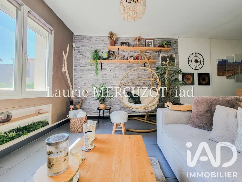 Maison 8 pièces 212 m² · à Rivesaltes · 212 m² · 240 000 €