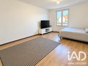 Maison traditionnelle à Tremblay-en-France (93290)