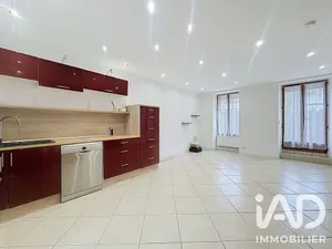 Townhouse in Servon (77170)