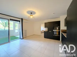 Apartment in Fabrègues (34690)