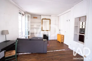 Apartment in Paris (75014)