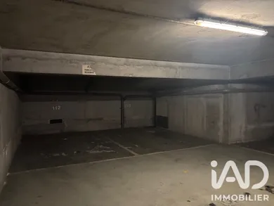 Parking in Montrouge (92120)