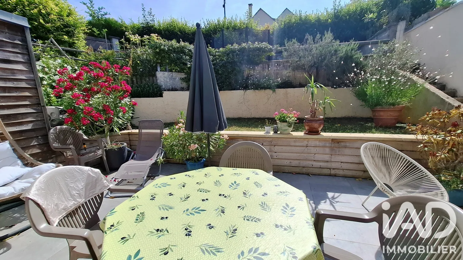 Vente maison à Mantes-la-Ville (78711) : maison 4 pièces 102 m² - 2110238 — 2