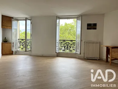 Appartement à Versailles (78000)