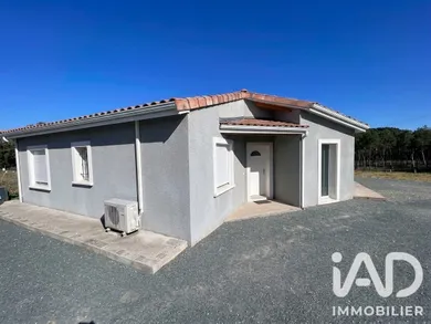 Maison traditionnelle à Nomdieu (47600)