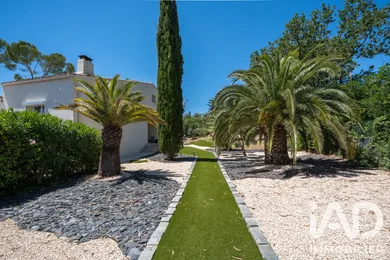 Maison à Fréjus (83600)