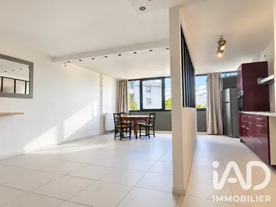 Appartement à Cenon (33150)