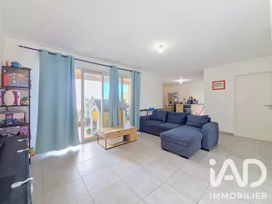 Appartement à Hyères (83400)
