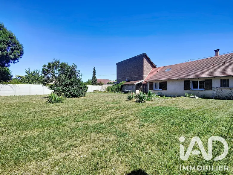 Maison 5 pièces 104 m² · à Breuilpont · 104 m² · 196 000 €