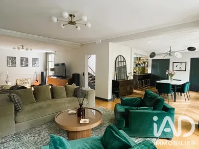 Duplex à Versailles (78000)