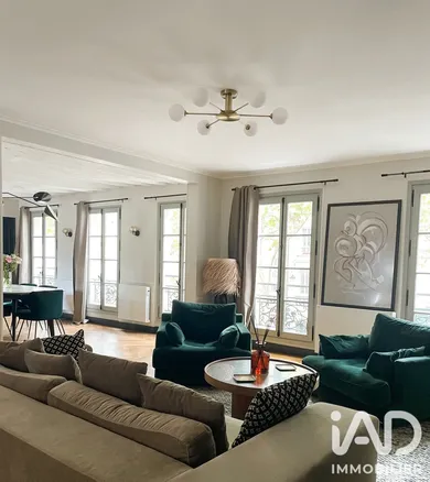 Duplex à Versailles (78000)