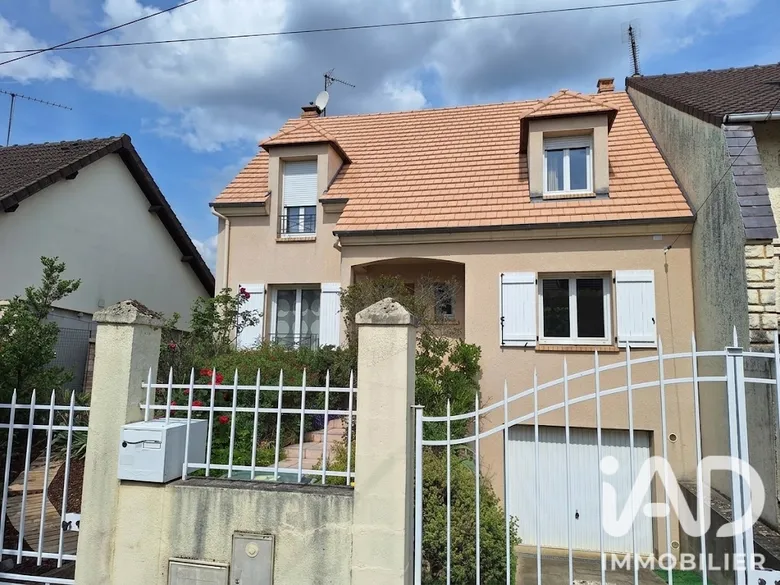 Maison 6 pièces 120 m² · à Viry-Châtillon · 120 m² · 359 000 €