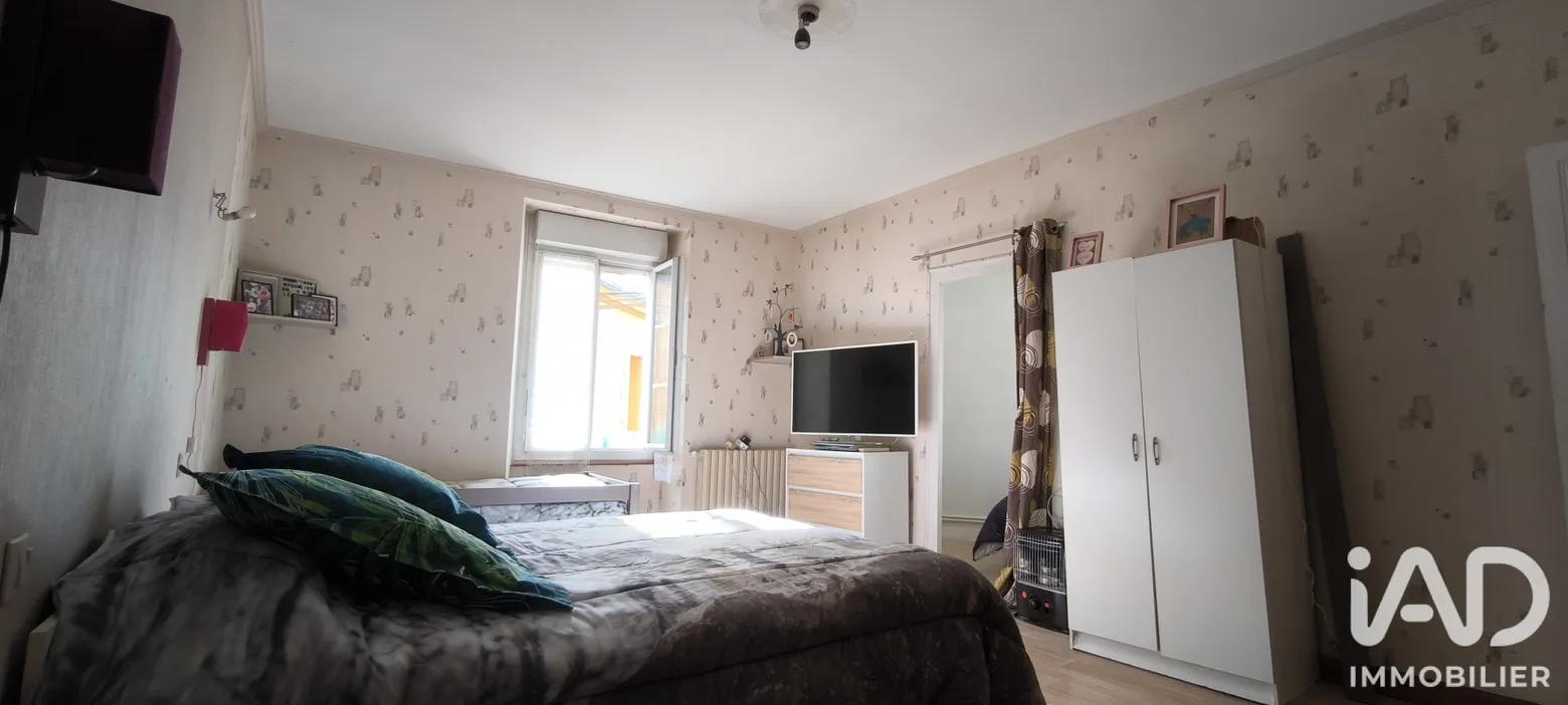 Vente maison à Candé (49440) : maison de ville 7 pièces 205 m² - 2109094 — 2