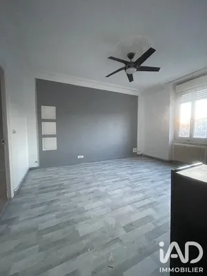 Apartment in Reims (51100)