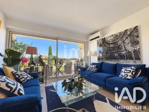 Appartement à Fréjus (83600)