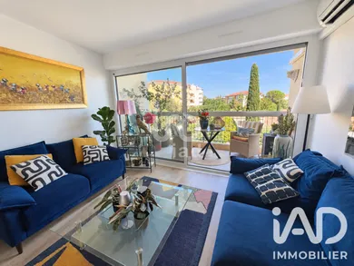Appartement à Fréjus (83600)