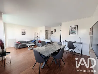 Appartement à Le Kremlin-Bicêtre (94270)