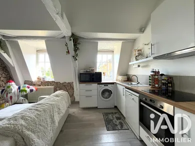 Appartement à Saint-Cyr-au-Mont-d'Or (69450)