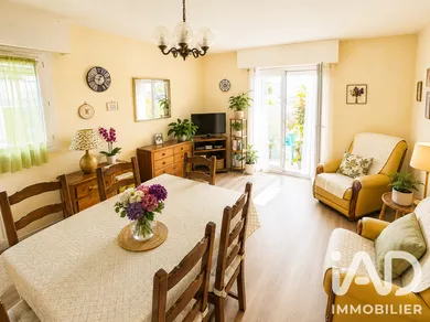 Apartment in Le Haillan (33185)