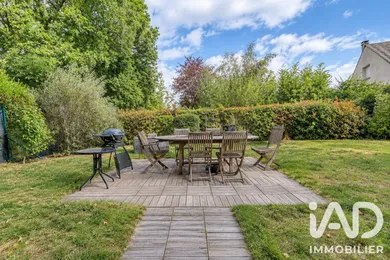 Appartement à Coubron (93470)