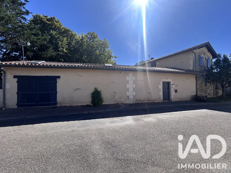 Maison 8 pièces 217 m² · à Marcellus · 217 m² · 260 000 €