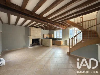 Maison de ville à Auffreville-Brasseuil (78930)