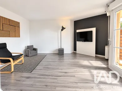 Apartment in Montmagny (95360)
