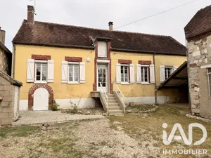 House in La Chapelle-sur-Oreuse (89260)