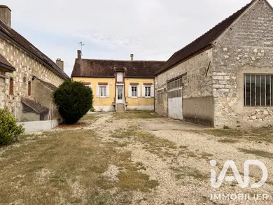 House in La Chapelle-sur-Oreuse (89260)