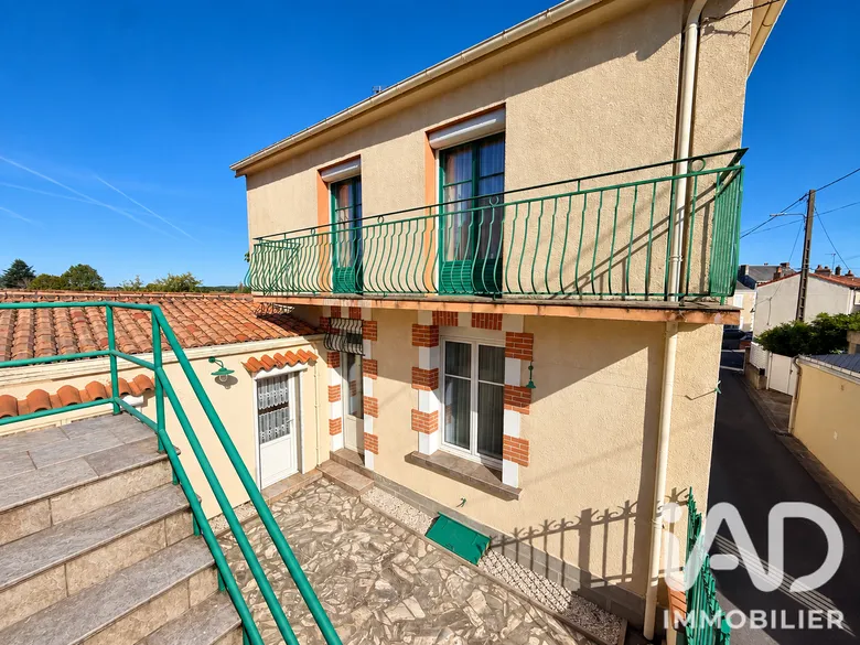 Maison 4 pièces 72 m² · à Parthenay · 72 m² · 85 000 €