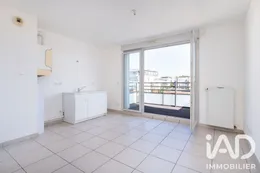 Apartment in Villeurbanne (69100)
