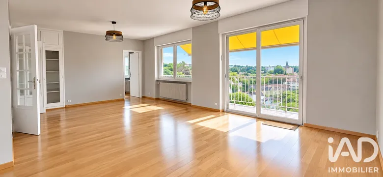 Appartement 7 pièces 155 m² · à Mulhouse · 155 m² · 235 000 €