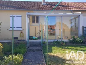 Townhouse in Vichy (03200)