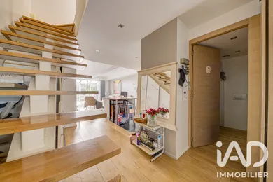 Duplex à Gentilly (94250)