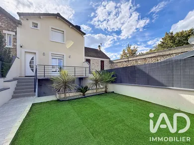 House in Triel-sur-Seine (78510)